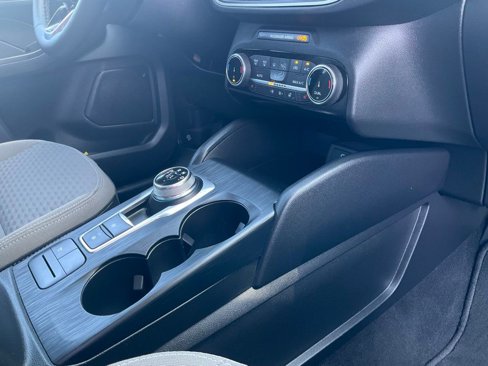 Certified 2022 Ford Escape SE w/ SE Sport Appearance Package image 70