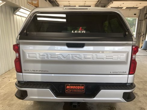 Used 2021 Chevrolet Silverado 1500 Custom image 12