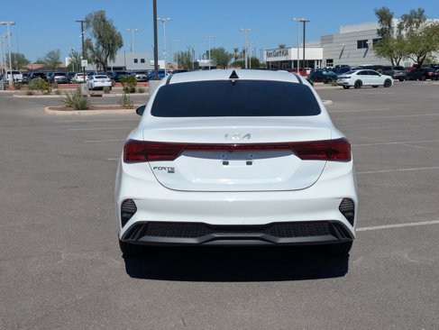 Used 2022 Kia Forte Sedan image 4