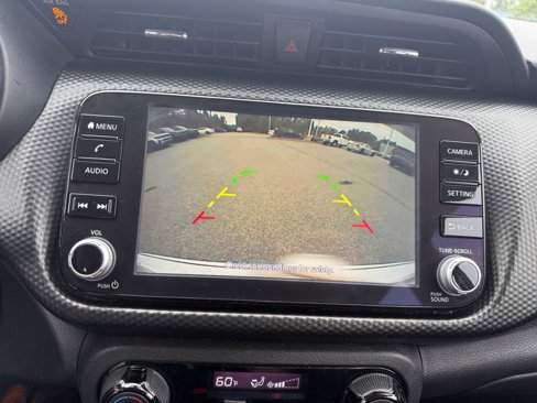 Used 2021 Nissan Kicks SV image 23