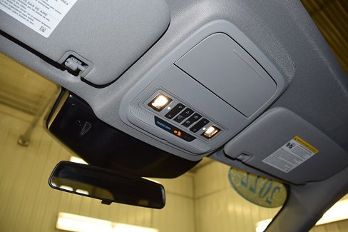 Used 2022 Ford Explorer XLT w/ Equipment Group 202A image 29