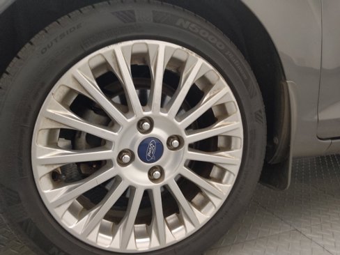 Used 2015 Ford Fiesta Titanium w/ Exterior Protection Package image 31
