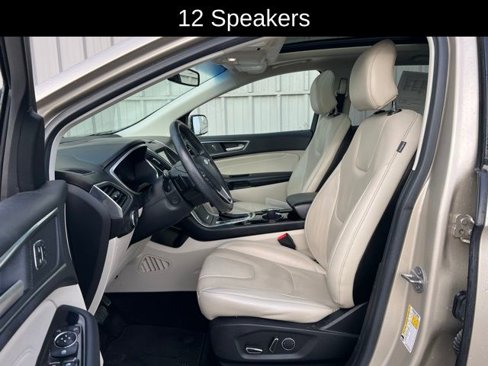 Used 2018 Ford Edge Titanium w/ Equipment Group 301A image 8