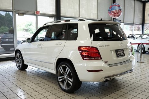 Used 2013 Mercedes-Benz GLK 350 4MATIC image 4