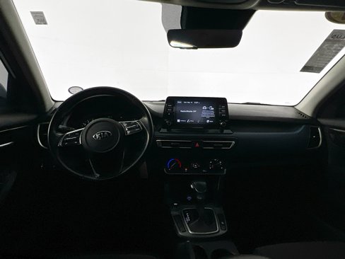 Used 2021 Kia Seltos S image 28