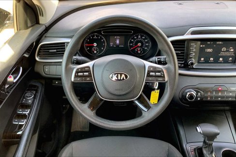 Used 2019 Kia Sorento L image 5