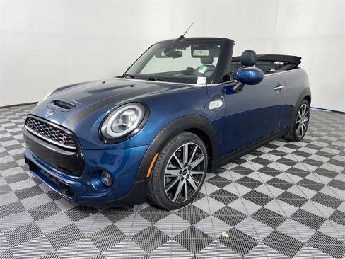 Used 2021 MINI Cooper S w/ Sidewalk Package image 13