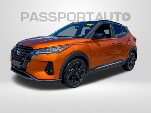 Certified 2022 Nissan Kicks SR w/ Interior Electronics Package image 1