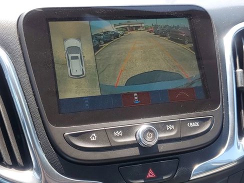 Used 2018 Chevrolet Equinox Premier image 23