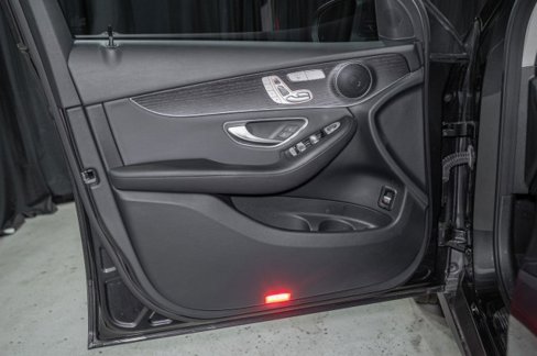Used 2022 Mercedes-Benz GLC 300 image 10