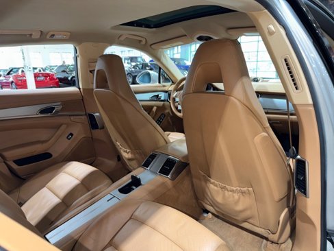 Used 2012 Porsche Panamera image 65