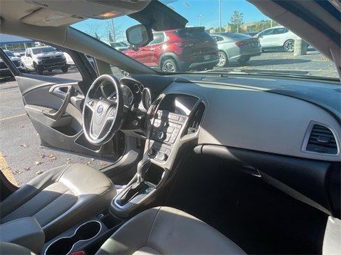 Used 2015 Buick Verano image 25