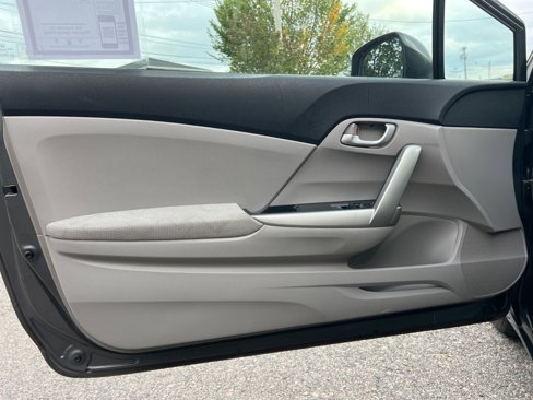 Used 2012 Honda Civic LX image 9