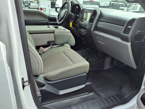Used 2018 Ford F250 XL w/ Power Equipment Group image 25