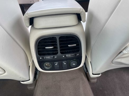 Used 2006 Jaguar XJ8 L image 13