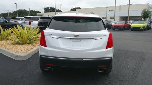 Used 2018 Cadillac XT5 Luxury w/ Driver Awareness Package image 24