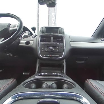 Used 2019 Dodge Grand Caravan GT image 25