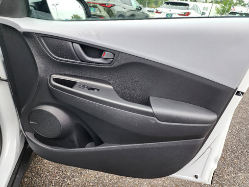 Used 2020 Hyundai Kona SEL Plus image 26