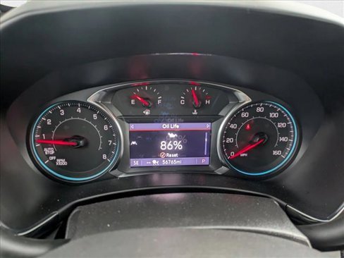 Used 2022 Chevrolet Equinox RS w/ RS Leather Package image 10