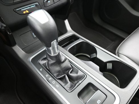 Used 2017 Ford Escape Titanium image 18