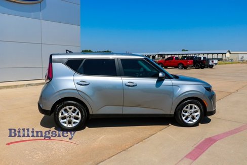 Used 2024 Kia Soul LX w/ Option Group 015 image 8