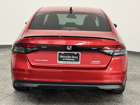 Used 2024 Honda Accord Sport image 6