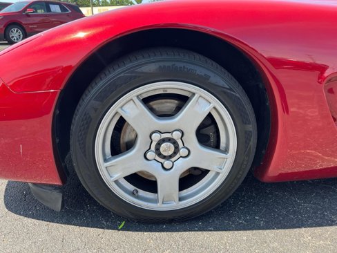 Used 1999 Chevrolet Corvette Convertible w/ Memory Pkg image 6