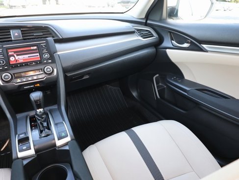Used 2019 Honda Civic LX image 11