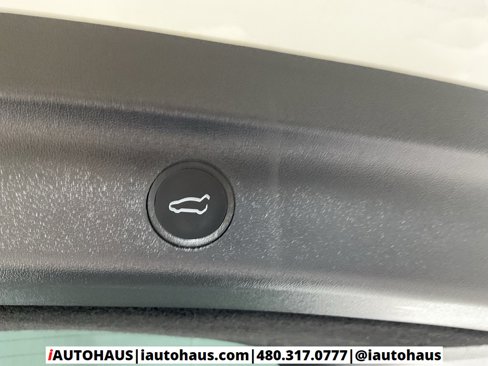Used 2024 Tesla Model Y Long Range image 14