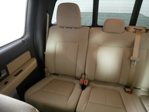 Used 2013 Ford F150 XLT w/ Luxury Equipment Group image 12