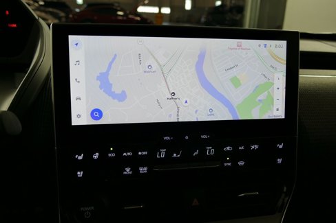 Used 2025 Toyota bZ4X AWD image 17