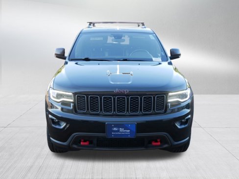 Used 2019 Jeep Grand Cherokee Trailhawk w/ Trailhawk Luxury Group image 2