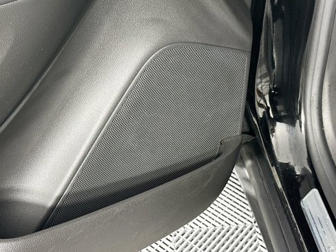 Used 2022 Buick Encore Preferred image 24