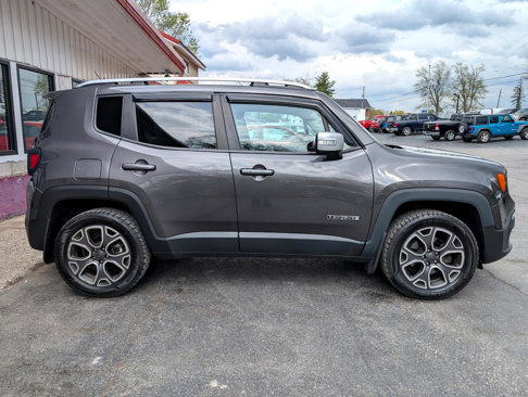 Used 2017 Jeep Renegade Limited w/ Advanced Technology Group image 16