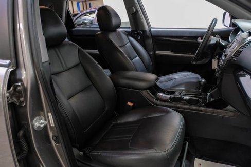 Used 2015 Kia Sorento LX image 35