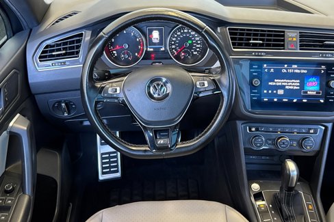 Used 2021 Volkswagen Tiguan SE R-Line image 14
