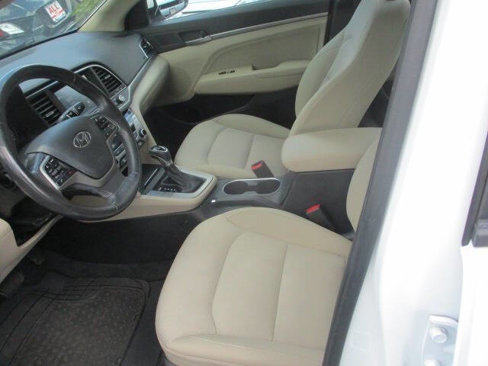 Used 2017 Hyundai Elantra Value Edition w/ Cargo Package image 10