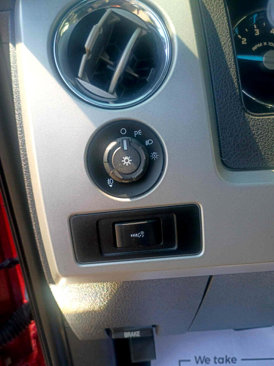 Used 2012 Ford F150 Lariat w/ Off-Road Pkg image 16