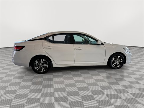 Used 2022 Nissan Sentra SV image 13