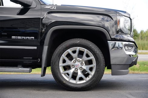 Used 2017 GMC Sierra 1500 SLT w/ SLT Premium Package image 11