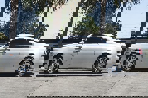 Used 2015 Rolls-Royce Wraith image 3