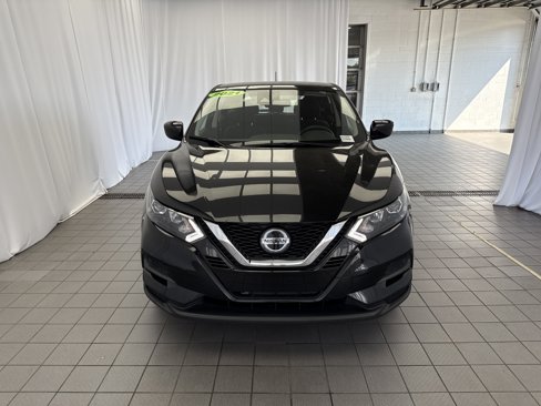 Used 2021 Nissan Rogue Sport S image 2