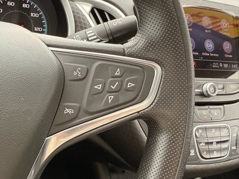 Used 2024 Chevrolet Malibu LT image 17
