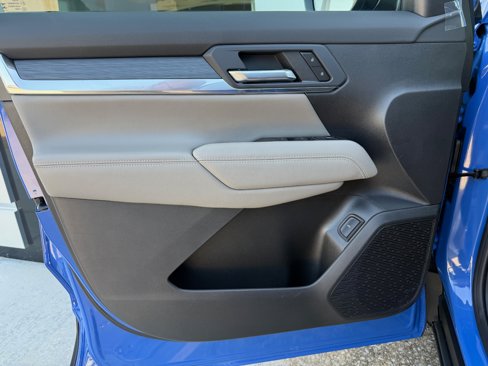 New 2026 GMC Terrain Elevation w/ Elevation Premium Package image 7