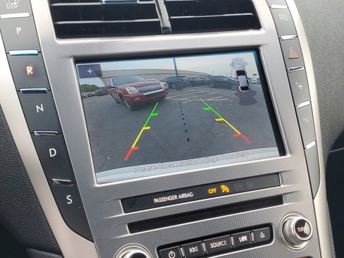 Used 2020 Lincoln MKZ Reserve w/ Elements Package image 17