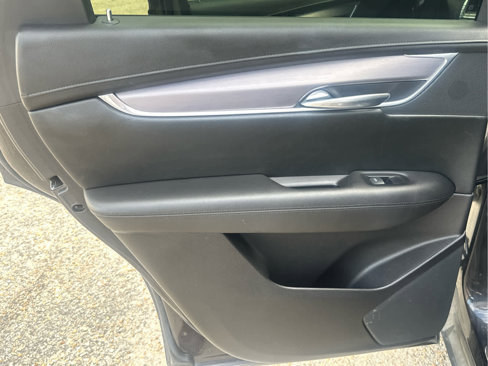 Used 2018 Cadillac XT5 Premium Luxury image 40