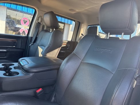Used 2014 RAM 1500 Laramie image 25