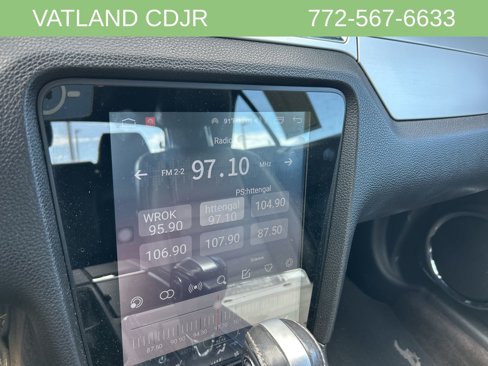 Used 2014 Ford Mustang Premium image 27