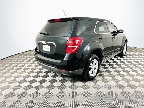 Used 2017 Chevrolet Equinox LS image 10