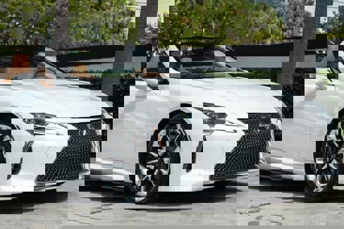 Used 2021 Lexus LC 500 Convertible image 16